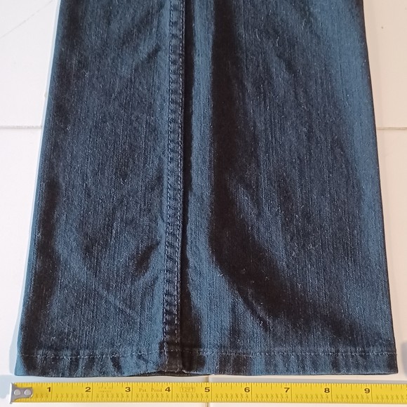 Levis Signature, Size 12 Short, 32 x 30, Black, At Waist, Boot Cut - Picture 11 of 11